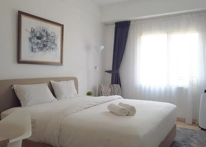 Economic Luxurious Studio Pinewood Apartment Jatinangor Near Jatos By Travelio